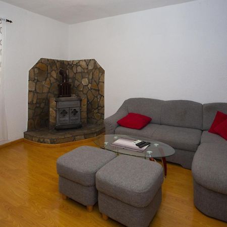 Apartments With A Parking Space Podgora, Makarska - 12816 الغرفة الصورة