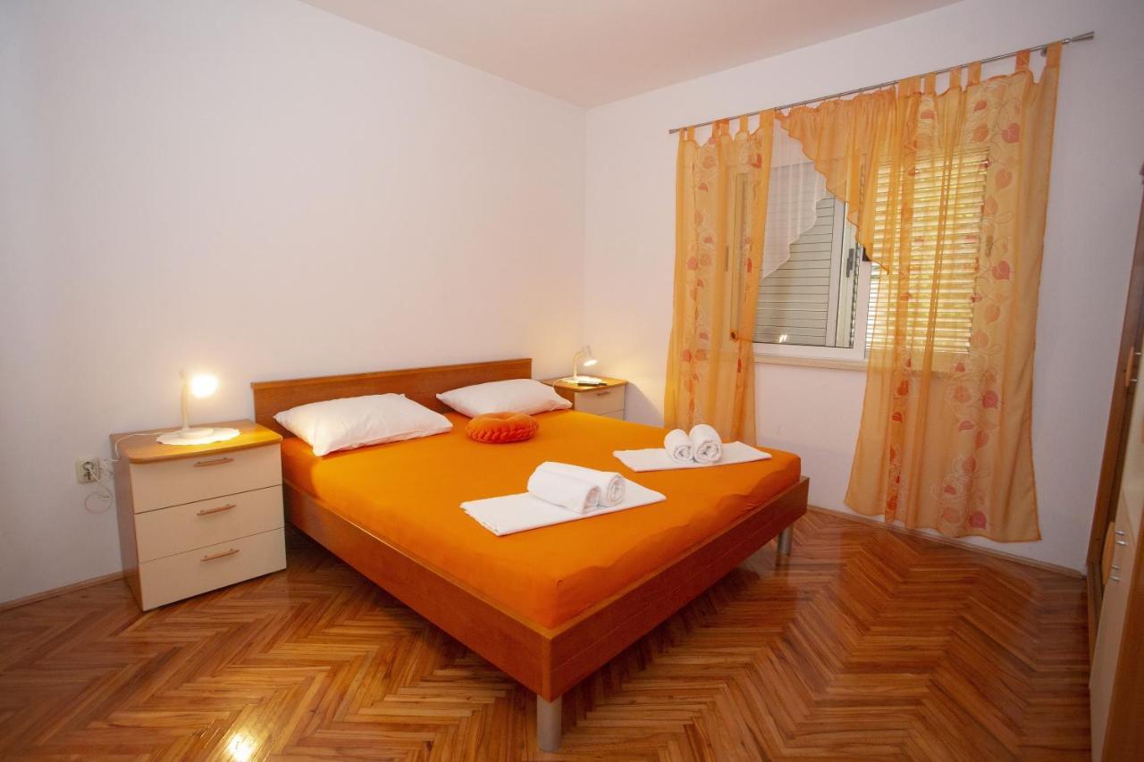 Apartments With A Parking Space Podgora, Makarska - 12816 المظهر الخارجي الصورة
