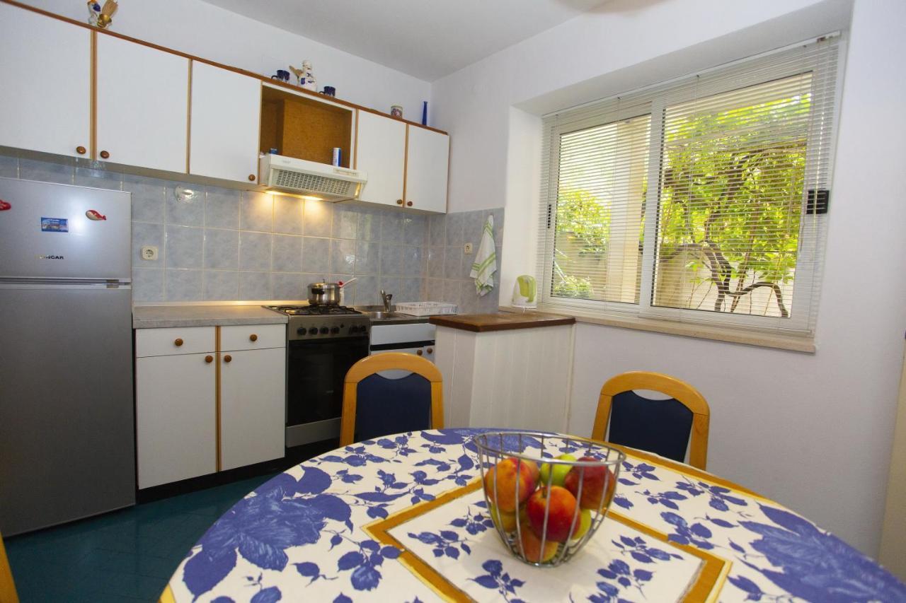 Apartments With A Parking Space Podgora, Makarska - 12816 المظهر الخارجي الصورة