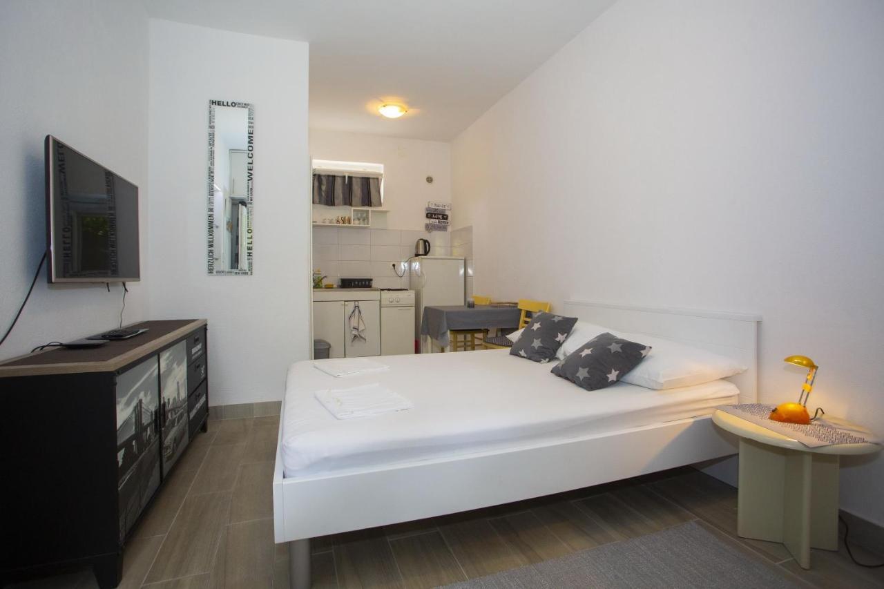 Apartments With A Parking Space Podgora, Makarska - 12816 المظهر الخارجي الصورة