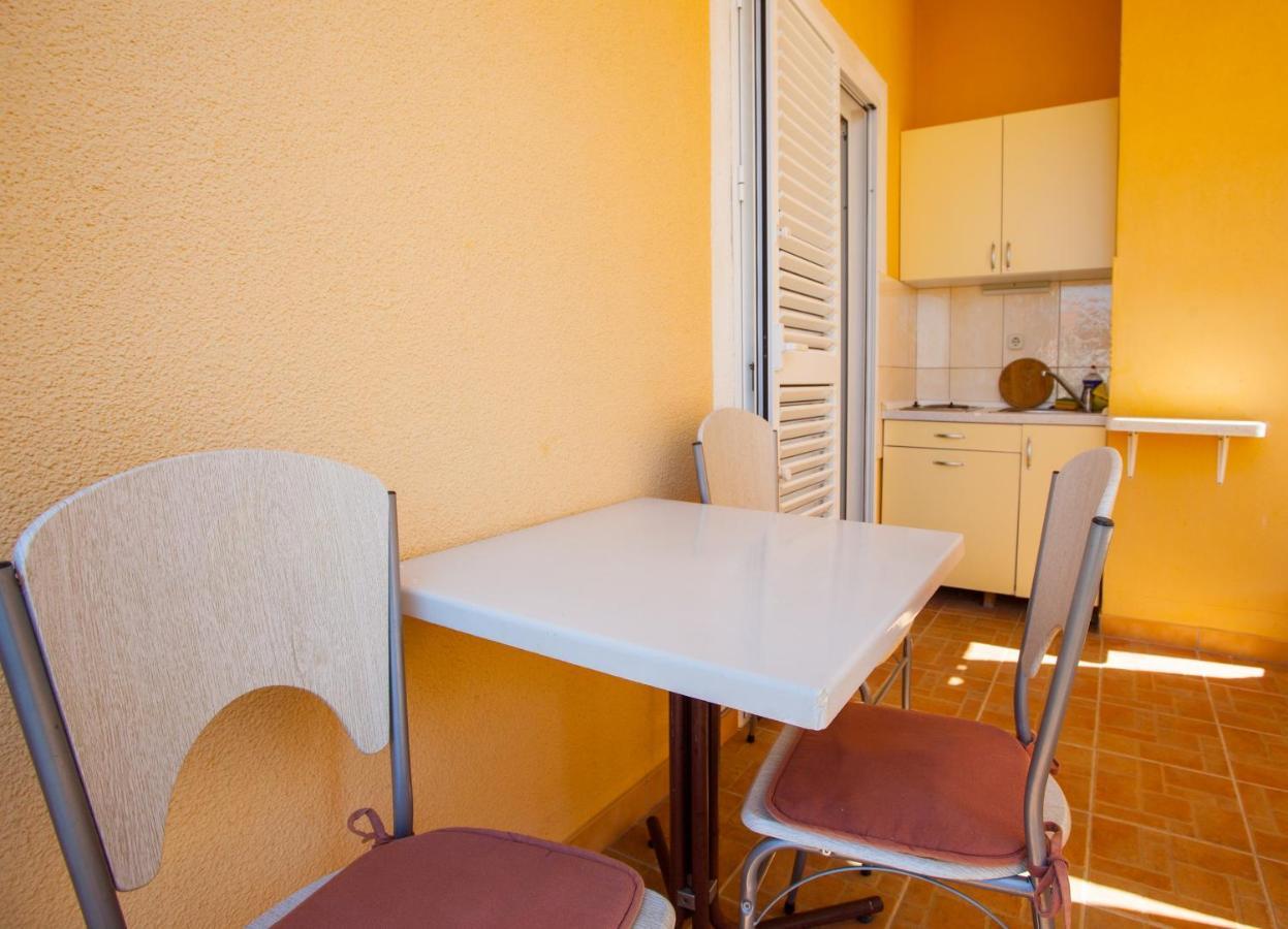 Apartments With A Parking Space Podgora, Makarska - 12816 المظهر الخارجي الصورة